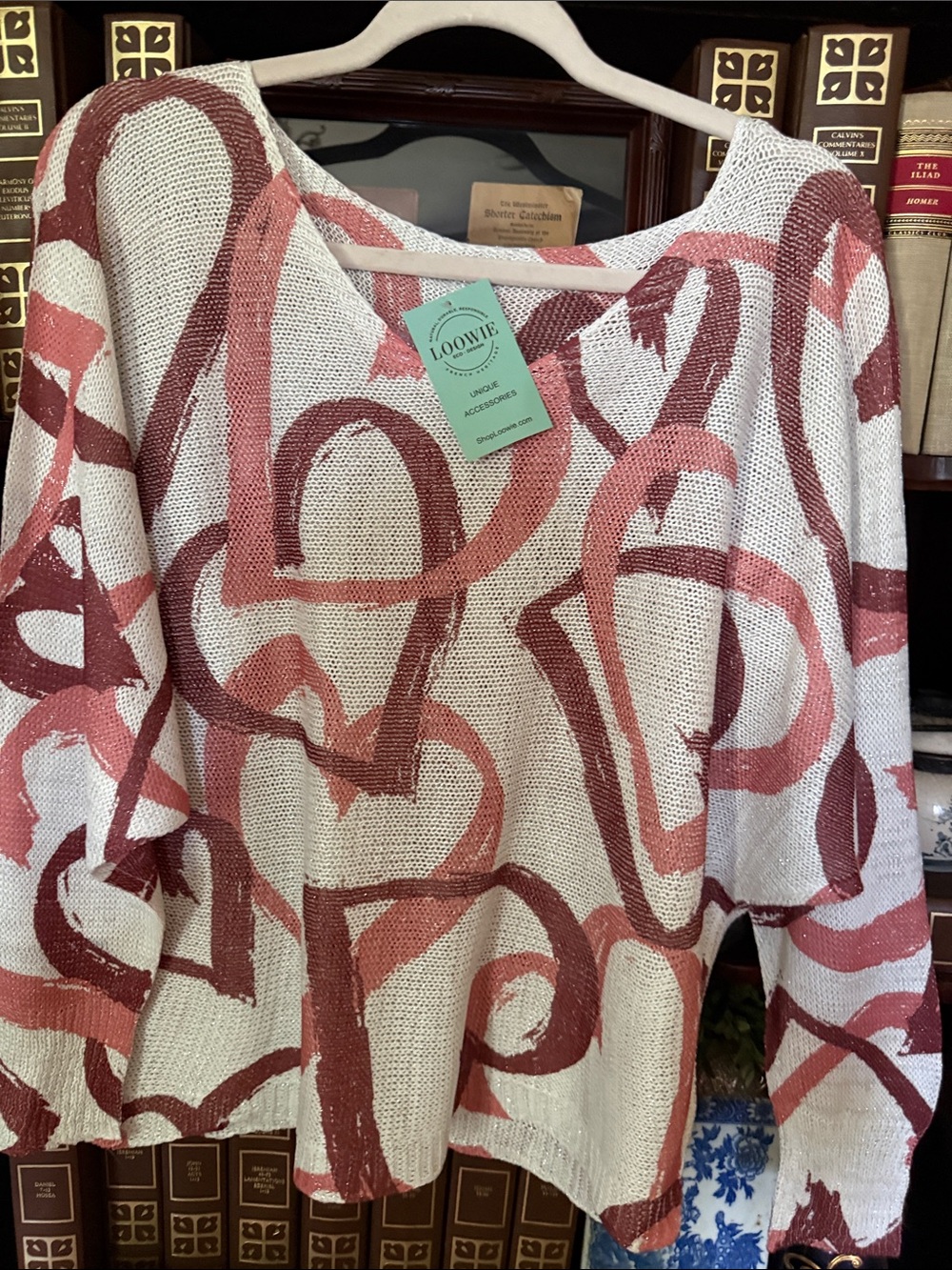 Loowie.  New. Women's Heart-Print Open Knit - White & Rose